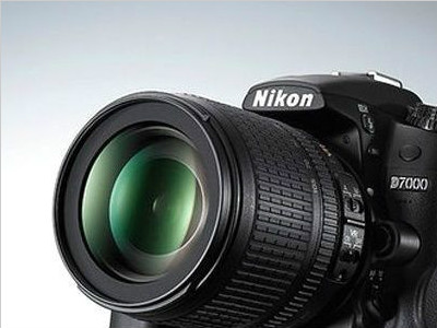 尼康和佳能两个品牌的相机哪个值得购买
