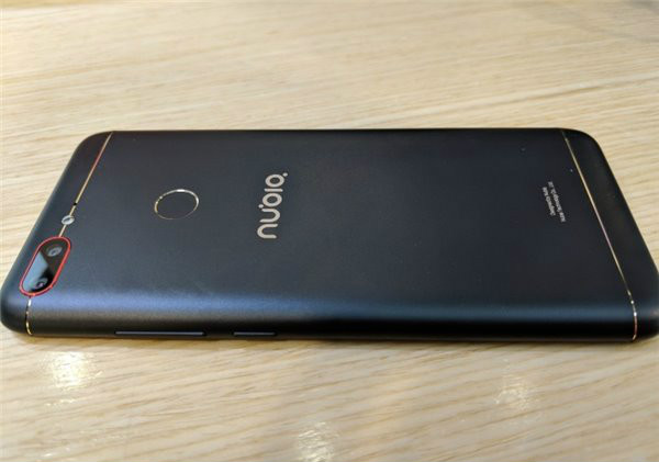 努比亚即将发布全面屏产品N3 最高支持18W快充